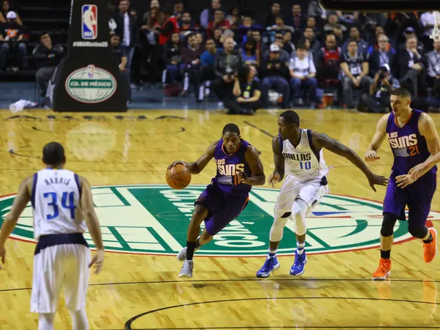 The image shows a basketball game between the Phoenix Suns and the Dallas Mavericks. We can see...